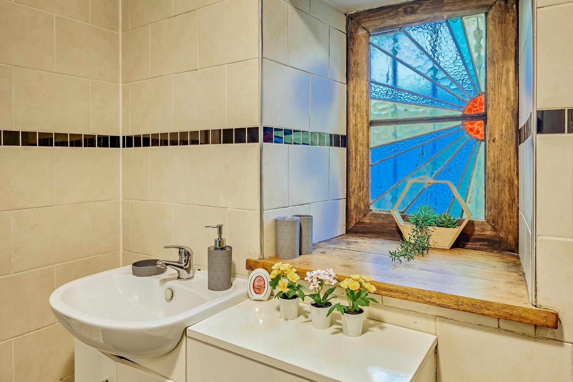 Апартаменти Free Parking New Gem With Garden Бристоль Екстер'єр фото